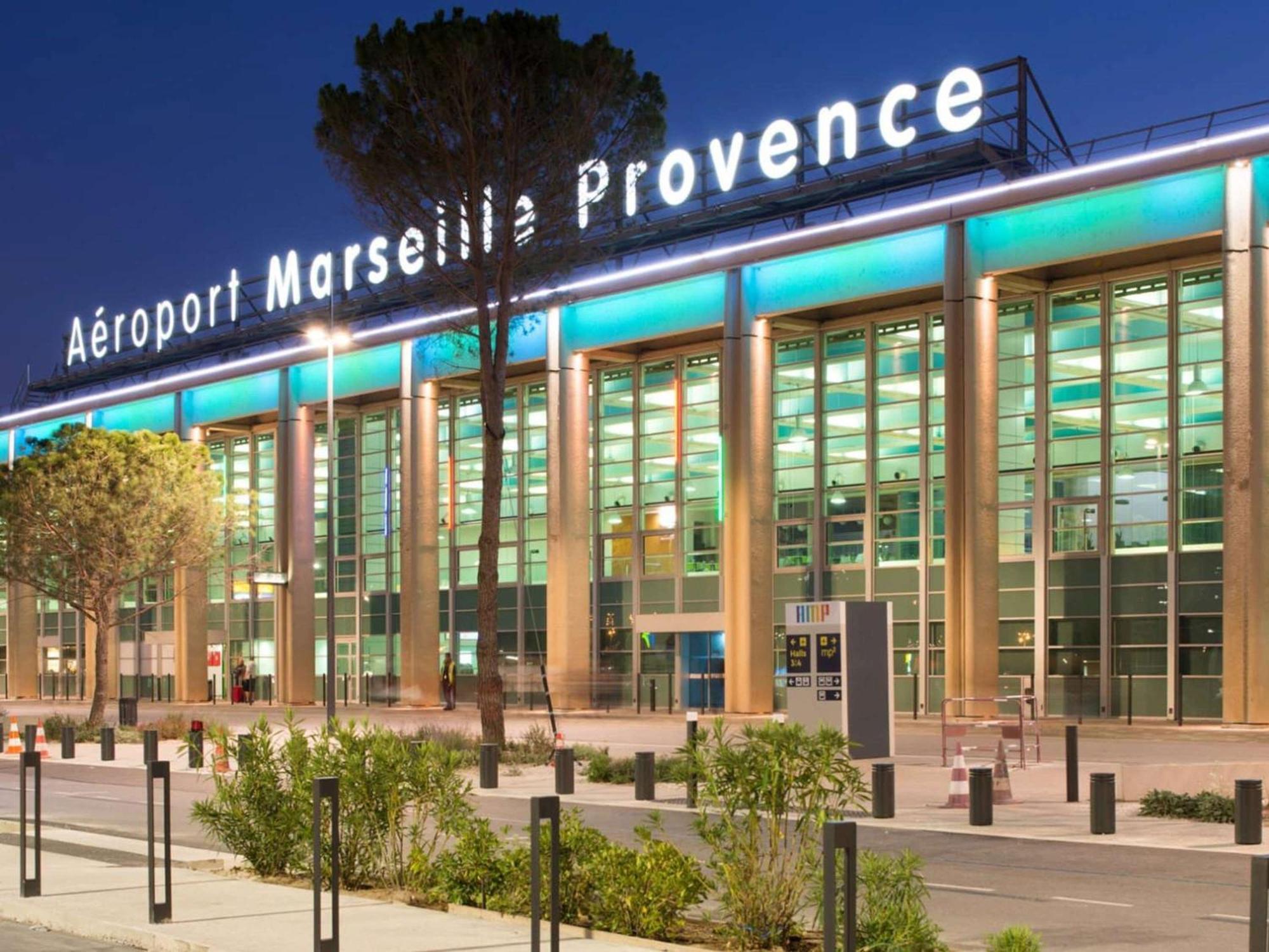 Ibis Marseille Provence Aeroport Ξενοδοχείο Μαρινιάν Εξωτερικό φωτογραφία